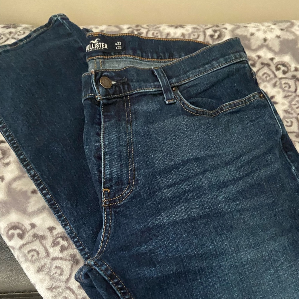 Men’s Hollister Jeans - Slim Straight Epic Flex 
W33/L32.